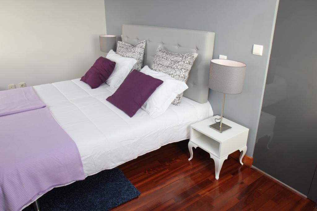 Low Cost Tourist Apartments - Palacio Da Bolsa OOporto Esterno foto
